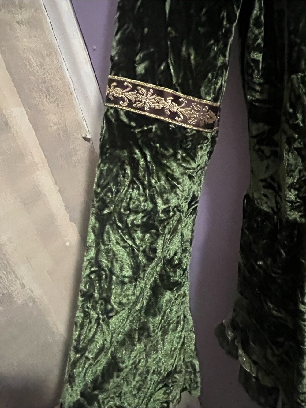 Current Mood Myths N Legends Green Velvet Mini Dress Forest Fairy, L (BNWT) - Picture 5 of 9